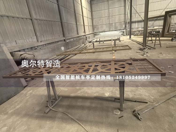 �Ϻ�ľ������ͤ������������