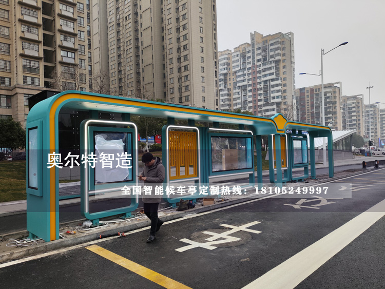 ����������ɫ���ܺ�ͤ���ó���ͨ�ڻ����գ�